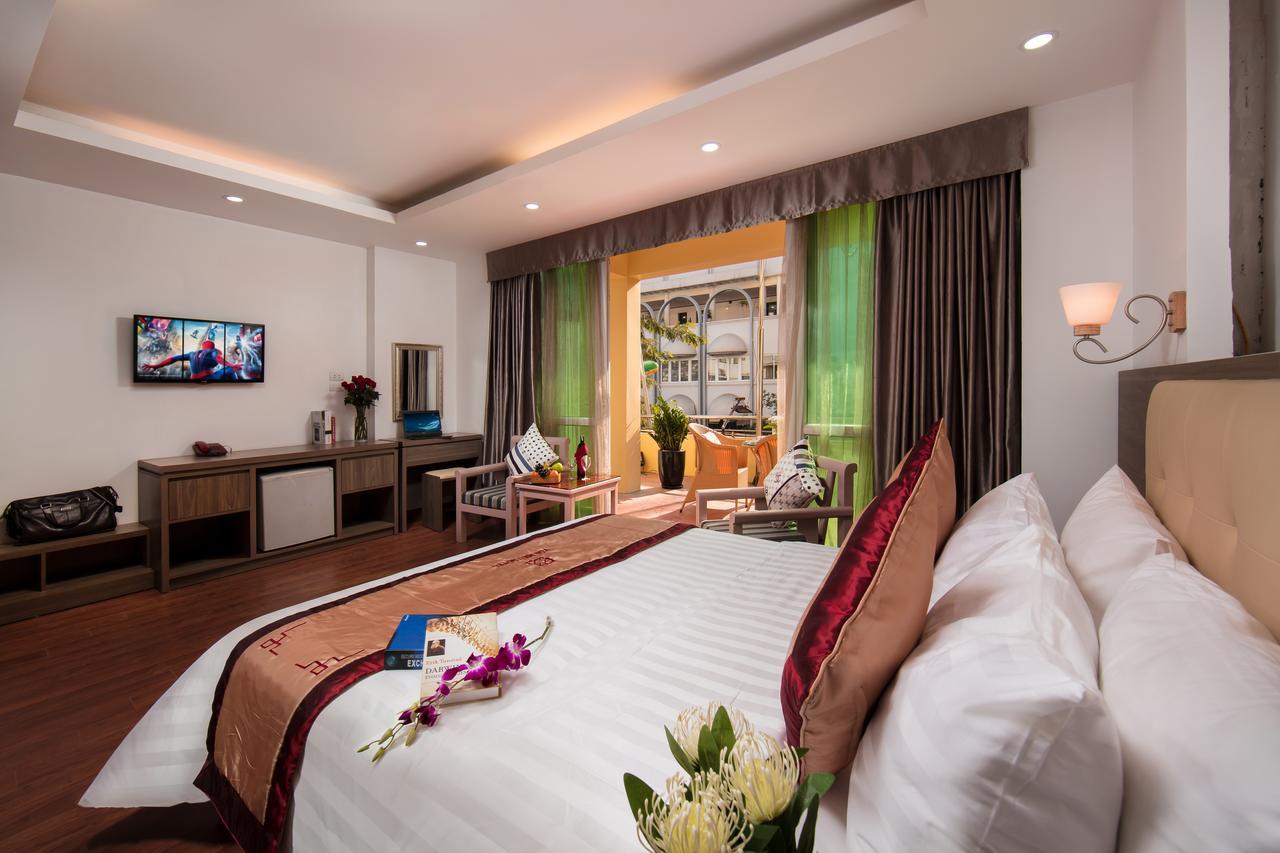 Van Mieu Hotel Hanoï Extérieur photo