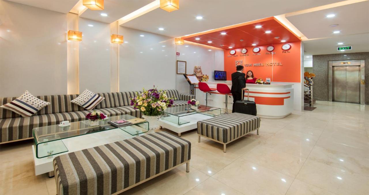Van Mieu Hotel Hanoï Extérieur photo